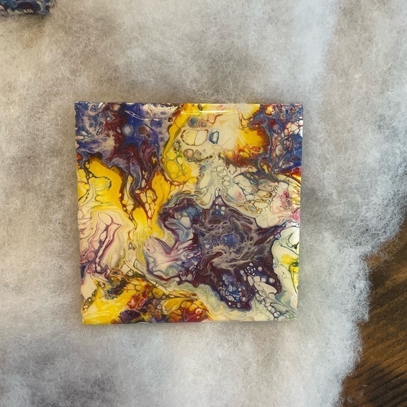 Set of 4 hand painted coasters. Sealed w/resin cork backing acrylic paint - Picture 6 of 6
